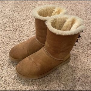 UGG Australia Bailey Bow Women's Boots Size 10